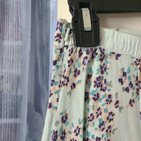 Kimchi Blue Floral Skirt - Picture 6 of 7